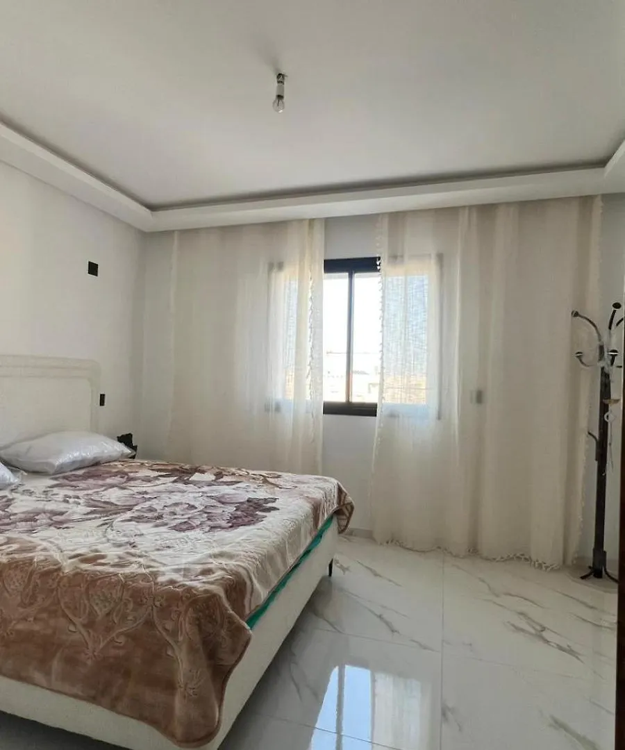 アパート Appartement Meuble チュニス